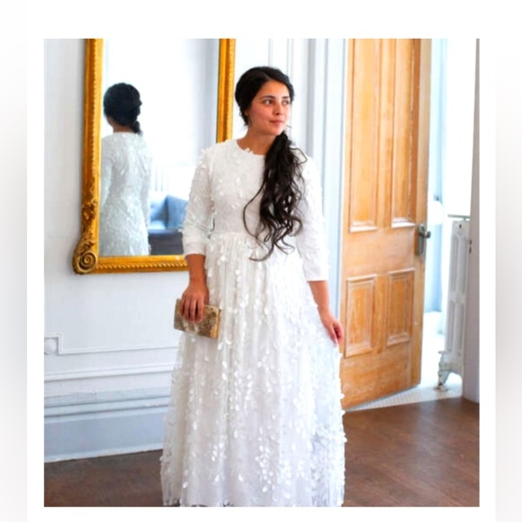 Dresses & Skirts - -SOLD- Dainty Jewells Dress white